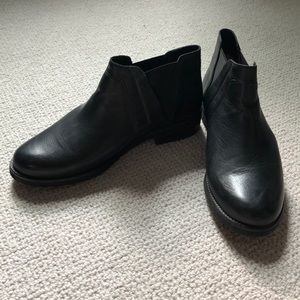 Clarks Black Boots, Sz 9.5